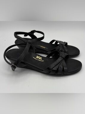 SAS patent leather black strapy semi wedge sandal women’s 9.5